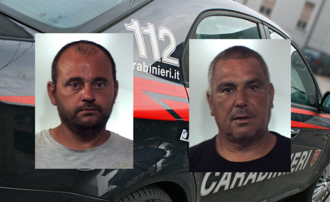 Biancavilla, rubano un cancello: per seminare i carabinieri lo lanciano sull’asfalto. Arrestati due adraniti