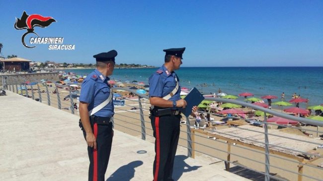In Sicilia intensificati i controlli dei carabinieri sulle strade: sequestri, perquisizioni e ritiri per un totale di quasi 200 veicoli