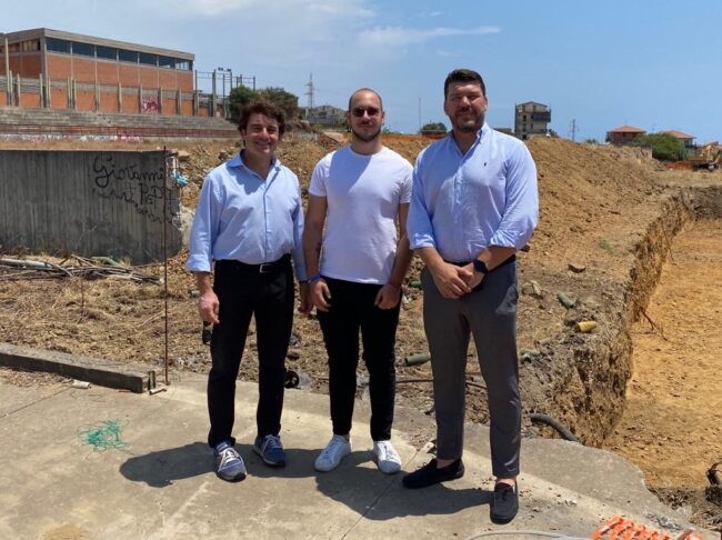 Catania, riprendono lavori al campo di San Teodoro a Librino dopo lo stop. Parisi: “Crescita sociale e sportiva”