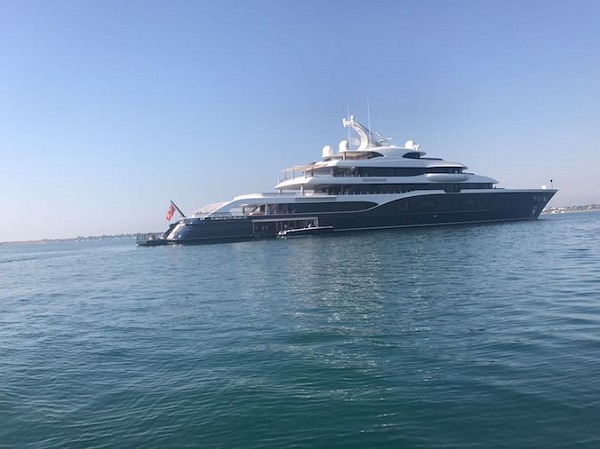 News - Il signor Louis Vuitton è a Taormina con lo yacht Symphony