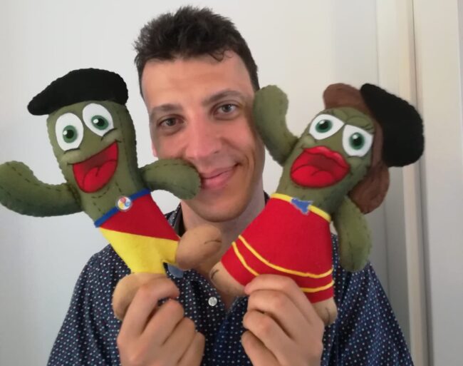 Siculino e Siculina, i pupazzi siciliani nati durante il lockdown per far sorridere i bambini