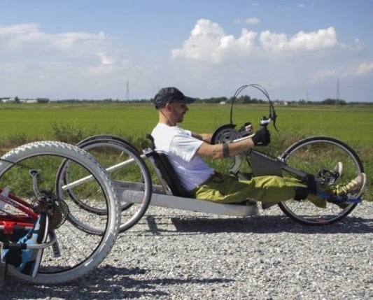 In handbike da Torino a Catania, l’impresa di Danilo e Luca: due disabili con la voglia di ricominciare