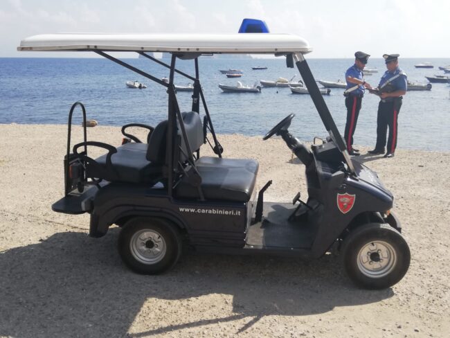 Assembramenti, serate danzanti e nessuno con la mascherina: chiusi due locali, proprietari denunciati