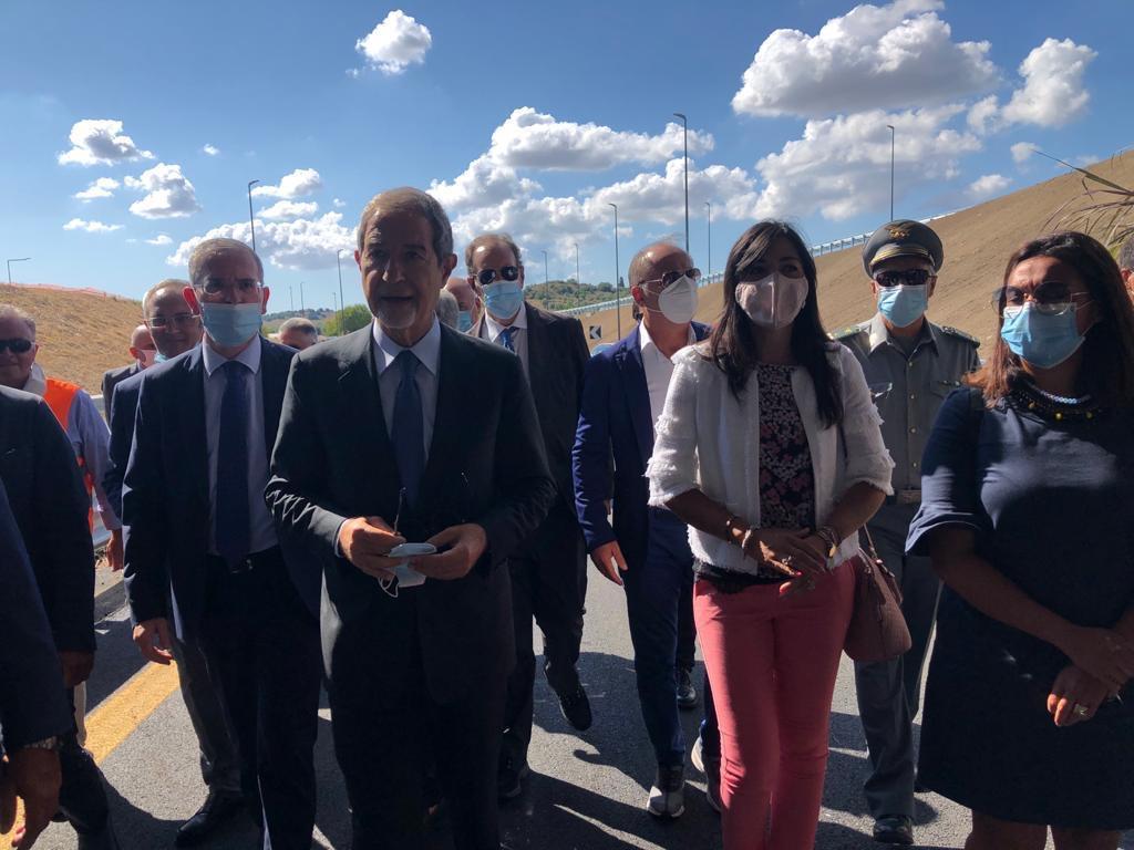 Autostrada Siracusa-Gela, aperto lo svincolo di Rosolini. On. Cannata: “Raggiunto un importante traguardo”