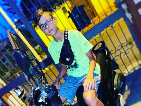 Schianto mortale scooter-auto a Viagrande: la vittima è il 15enne Giuseppe Di Benedetto