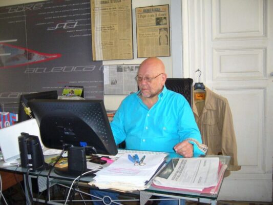 Editoria siciliana a lutto, è morto il giornalista catanese Giuseppe Mazzone Editoria siciliana a lutto, è morto il giornalista catanese Giuseppe Mazzone