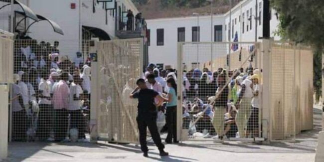 Questione migranti sempre più “calda”: Musumeci invia diffida alle Prefetture, Governo pronto a impugnare l’ordinanza