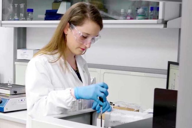 Diagnosi precoce del cancro al colon-retto, la nuova analisi della ricercatrice catanese Noemi Bellassai