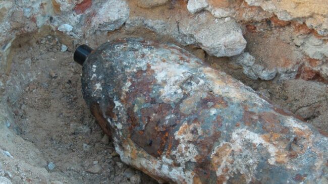 Scoperta “esplosiva” nel Catanese, trovato ordigno bellico della Seconda Guerra Mondiale