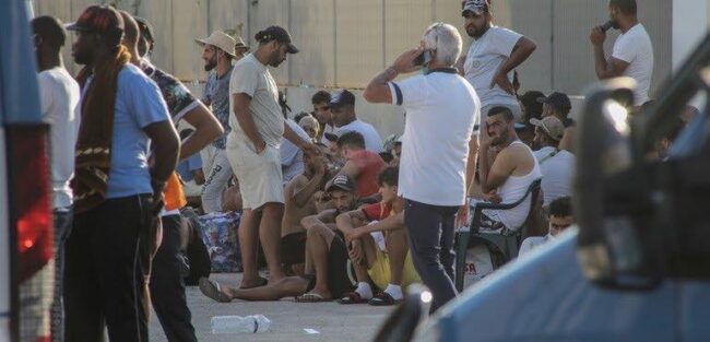 Lampedusa al collasso, migranti in arrivo a Porto Empedocle: sindaco Carmina prova a bloccare trasferimento