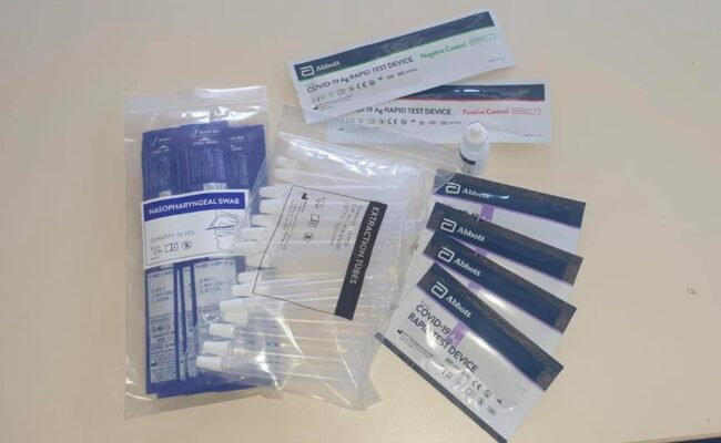 Covid Sicilia, raddoppiati i tamponi in farmacia: triplicati i fai da te