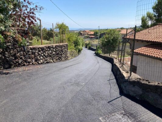 Sisma Aci Sant’Antonio, ripristinato manto stradale di via Sotto Monterosso
