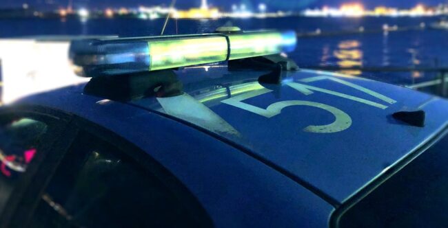 Abusivismo commerciale, si finge intermediario finanziario e deruba “cliente”: denunciato un uomo