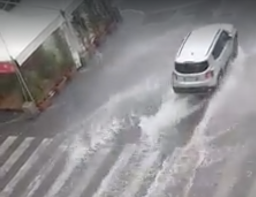 Bomba d’acqua colpisce Ragusa e Siracusa: violento nubifragio in arrivo a Catania