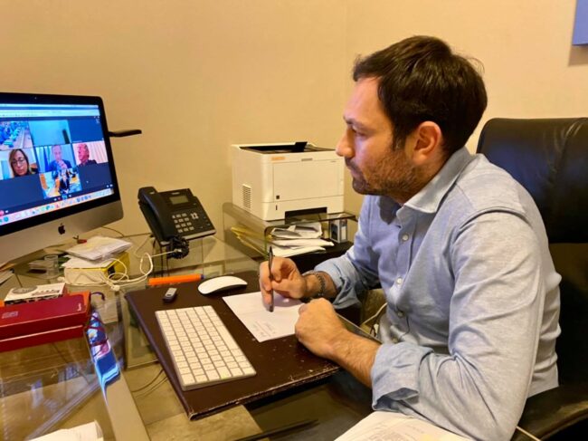 Confronto tra Governo e Regioni sull’emergenza sanitaria, Razza: “Nessuno vuole bloccare l’Italia”