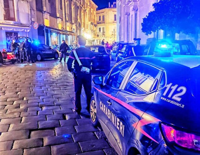 Catania, luoghi di assembramento sotto “scacco”: ispezioni e sanzioni in centro – VIDEO