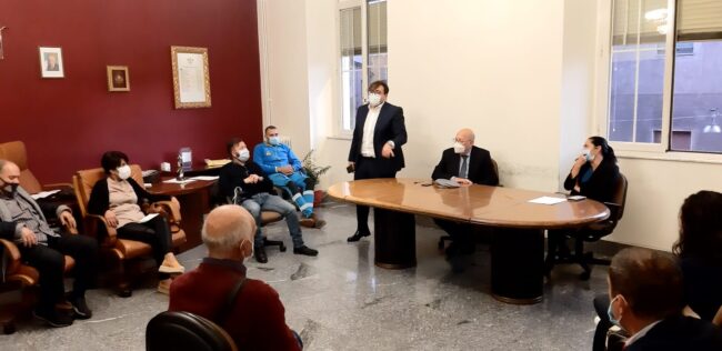 Covid in provincia di Catania, autista scuolabus positivo: scuole materne, elementari e medie chiuse per la sanificazione