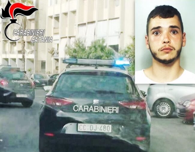 Catania, pusher arrestato con “kit del perfetto spacciatore” dopo rocambolesco inseguimento