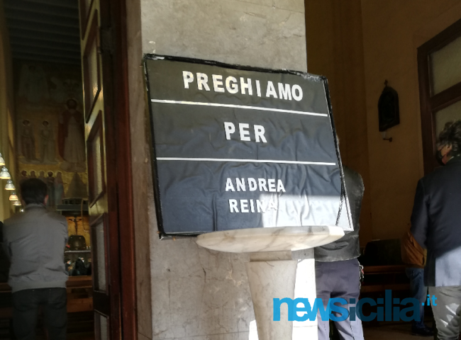 Dolore e commozione, Catania dà l’ultimo saluto ad Andrea Reina: stamattina i funerali