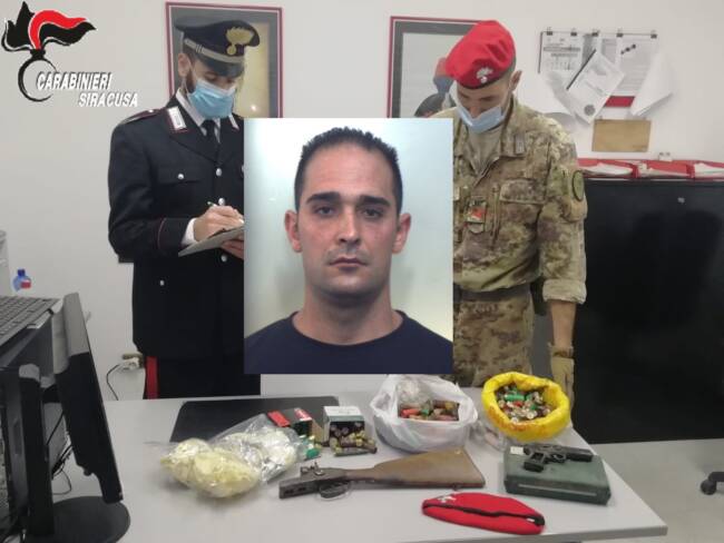 Casolare isolato bunker di armi ed esplosivi: trovato potente ordigno artigianale, arrestato un 32enne