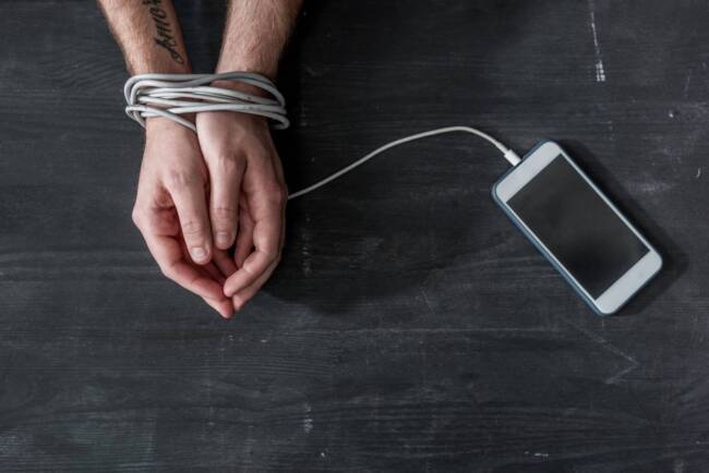 L’uso dello smartphone tra rischi e opportunità
