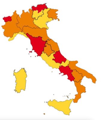 Coronavirus Italia, il ministro Speranza firma due nuove ordinanze: 3 Regioni in zona arancione e 2 in gialla