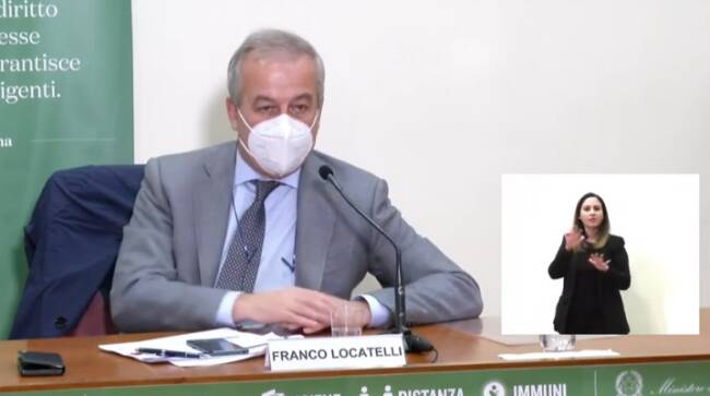 Festività ai tempi del Coronavirus, migliorano i dati ma Locatelli avverte: “Sarà un Natale diverso”