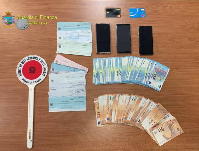 Imprenditore catanese vittima dell’usura: in manette Francesco Caccamo, l’arresto al pagamento dell’ultima rata