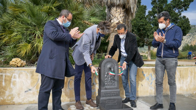 Una fontanella per rinfrescarsi mentre ci si allena: inaugurazione nel Parco Case Rocca di Palermo