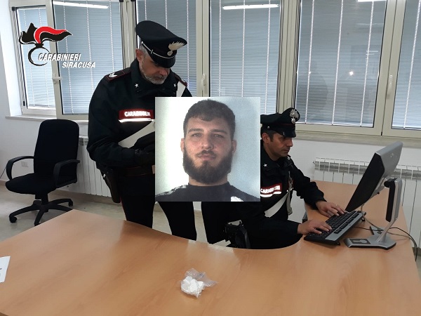 Controlli anti Covid a Siracusa e provincia: 25enne fermato con droga, arrestato per spaccio