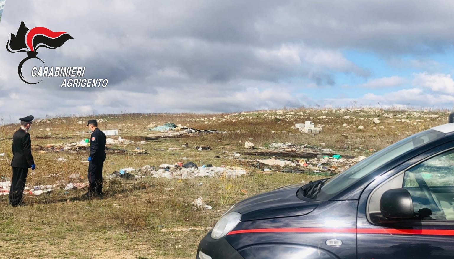 Agrigento, scoperta discarica a cielo aperto in contrada Cazzola: denunciato un 75enne
