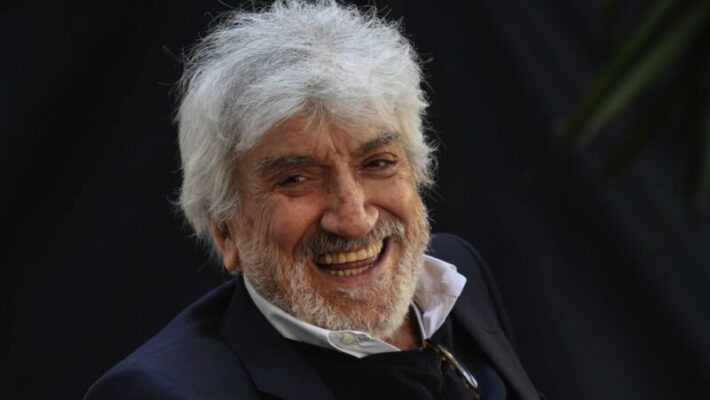 È morto Gigi Proietti, l’attore romano avrebbe compiuto oggi 80 anni