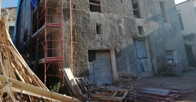 Palermo, sequestrata area edilizia “illegale”: denunciato il proprietario del cantiere in via Evola