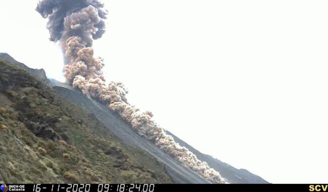 Stromboli, registrata attività esplosiva dall’area centro-meridionale dalla durata di 4 minuti
