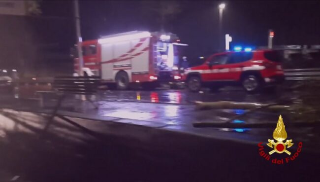 Maltempo a Catania, schierati oltre 210 vigili del fuoco in assetto alluvione