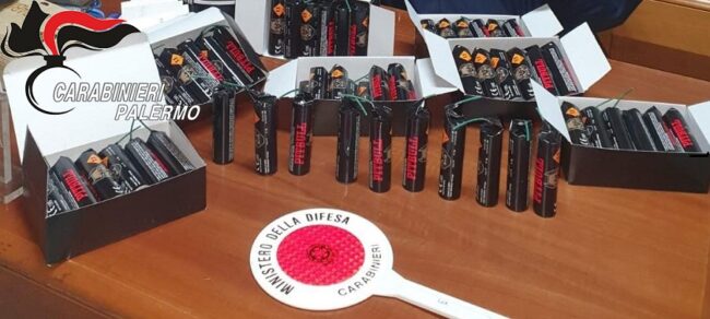 Capodanno senza botti, dopo l’ordinanza inizia il sequestro alle “bancarelle”: denunciato uno studente minorenne