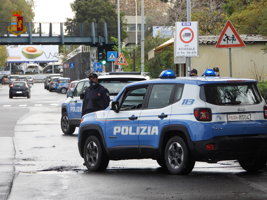 Operazione “Ampio Raggio”, polizia mette a setaccio Catania e provincia: i dettagli