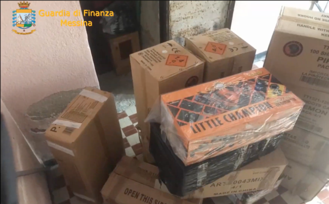 Controlli nei quartieri, la Finanza sequestra 318 Kg di botti di Capodanno – IL VIDEO