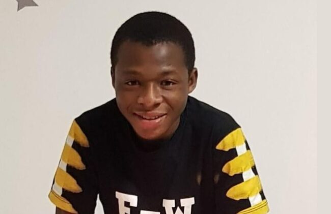 Esce per andare a scuola e scompare nel nulla, ore di ansia per Mohamed Charef: “Ti aspettiamo”
