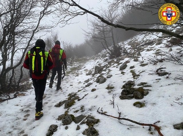 Palermo, paura per due escursionisti di Catania: perdono la via a causa della fitta nebbia, salvati