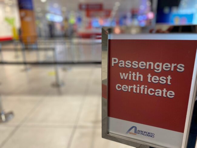 Coronavirus Sicilia, a Palermo tamponi rapidi gratuiti anche per passeggeri in partenza a Natale e Capodanno