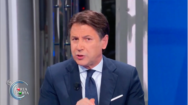 Coronavirus, Conte parla del 2021: lockdown a gennaio, vaccino e rientro a scuola – il VIDEO dell’intervista INTEGRALE