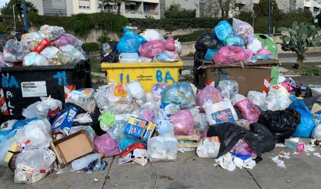 Emergenza rifiuti, l’Ugl Catania chiede misure punitive più severe