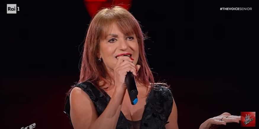 La Sicilia trionfa a The Voice Senior, la voce di Caterina Greco sulle note di “A finestra” incanta i giudici