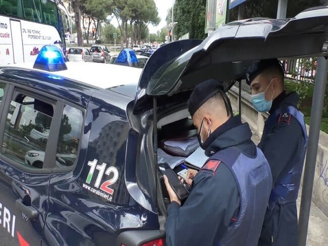Pasqua 2021, cosa si può fare durante la zona rossa: spostamenti, bar, negozi e attività sportiva