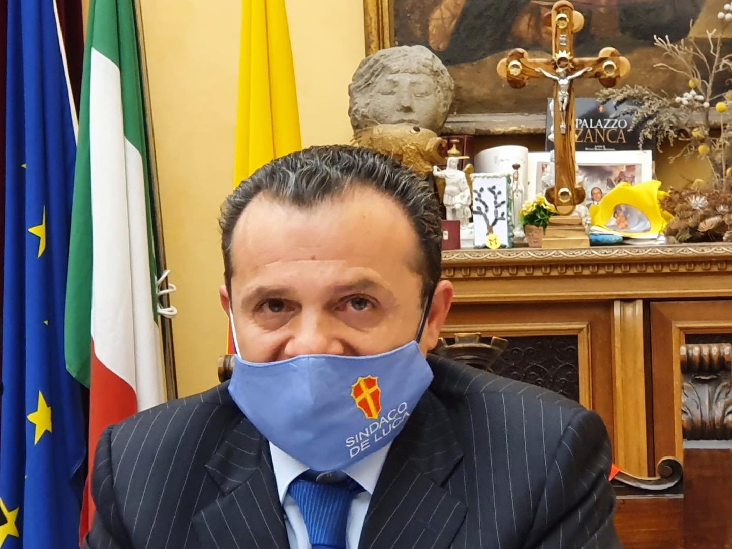 De Luca lancia una nuova sfida a Taormina: “Mi volete come sindaco? Avete bisogno di una marcia in più”