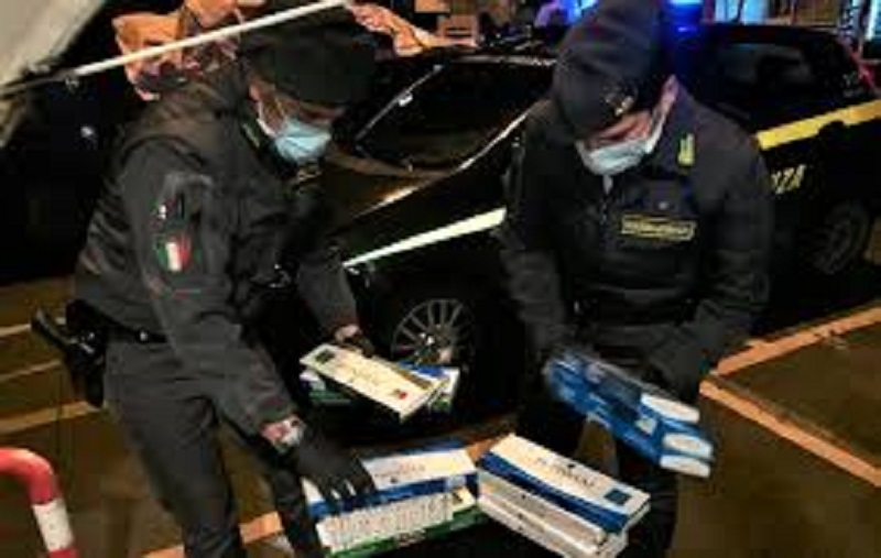 Da Tunisi a Palermo con un’auto piena di sigarette di contrabbando: denunciato 28enne