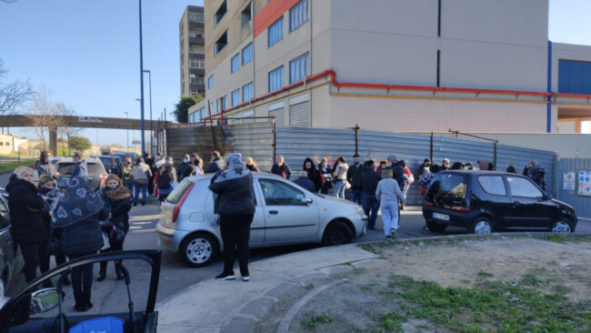 Catania, odissea senza fine per l’ex Palazzo di Cemento: “Manca l’acqua, così si crea clima di tensione”