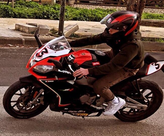 Sangue e disperazione in Sicilia, incidente a Comiso: la vittima è il 14enne Andrea Alabiso