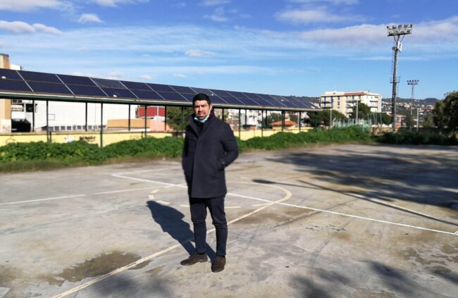 Piazza delle Universiadi in totale degrado, consigliere Cardello: “Serve piano di riqualificazione”